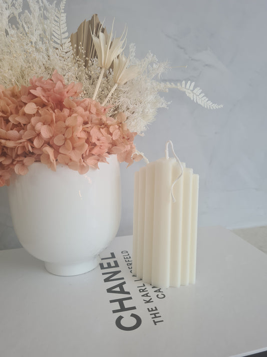 Empire pillar candle