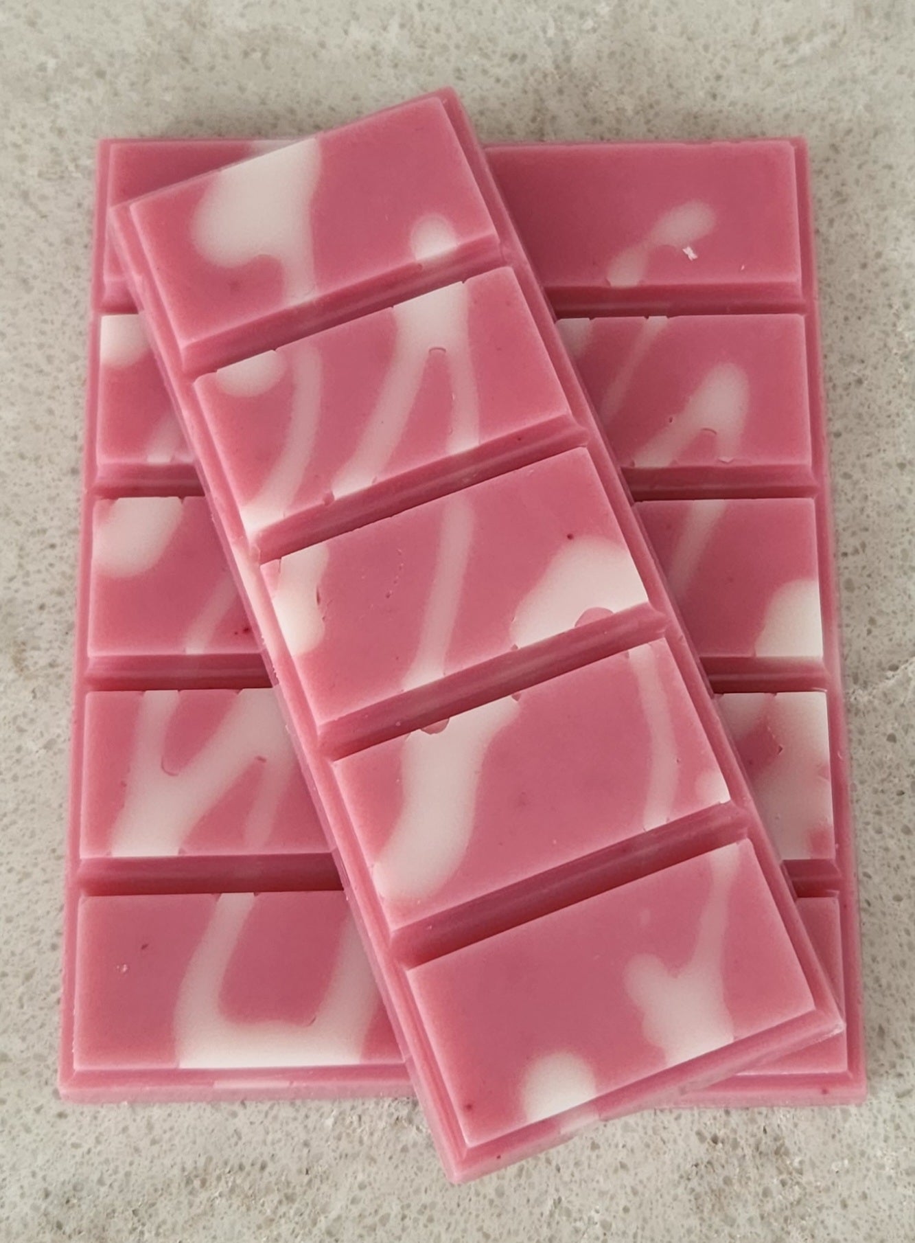 Strawberries & Cream Snap Bar