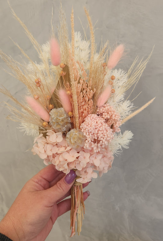 Dried Flower Posie Pink